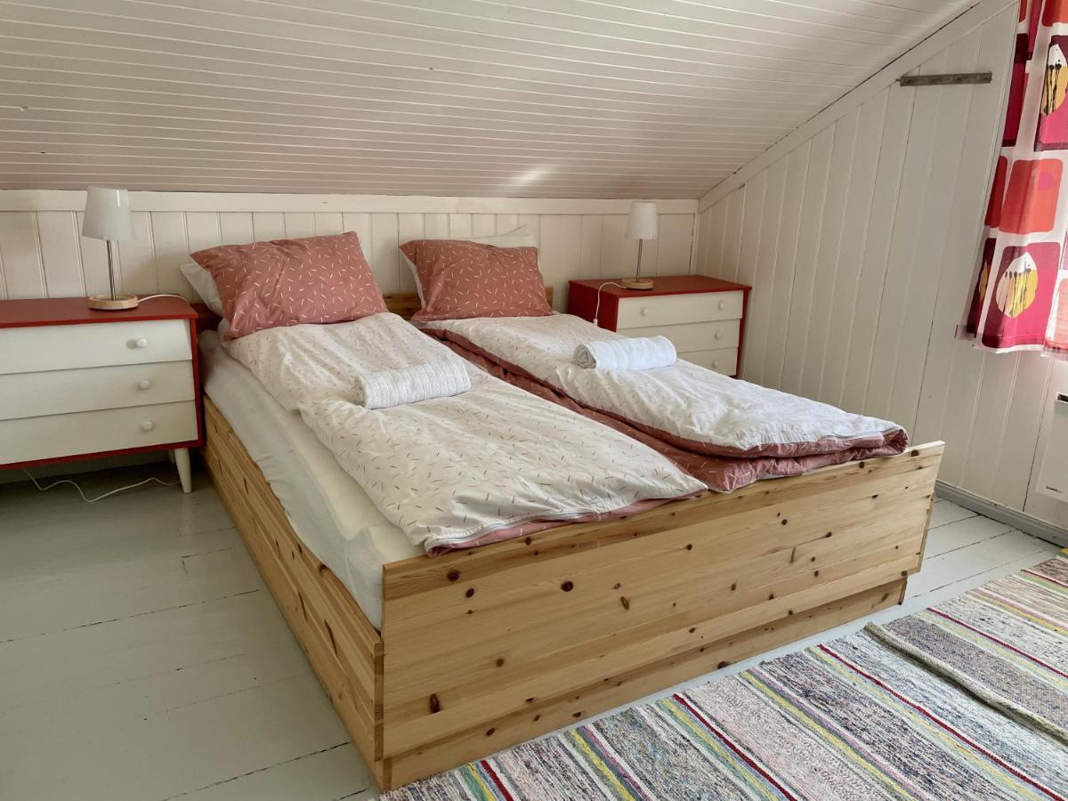 Grandmothers Cosy Farmhouse Fredvang エクステリア 写真