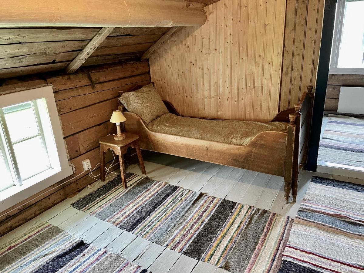 Grandmothers Cosy Farmhouse Fredvang エクステリア 写真